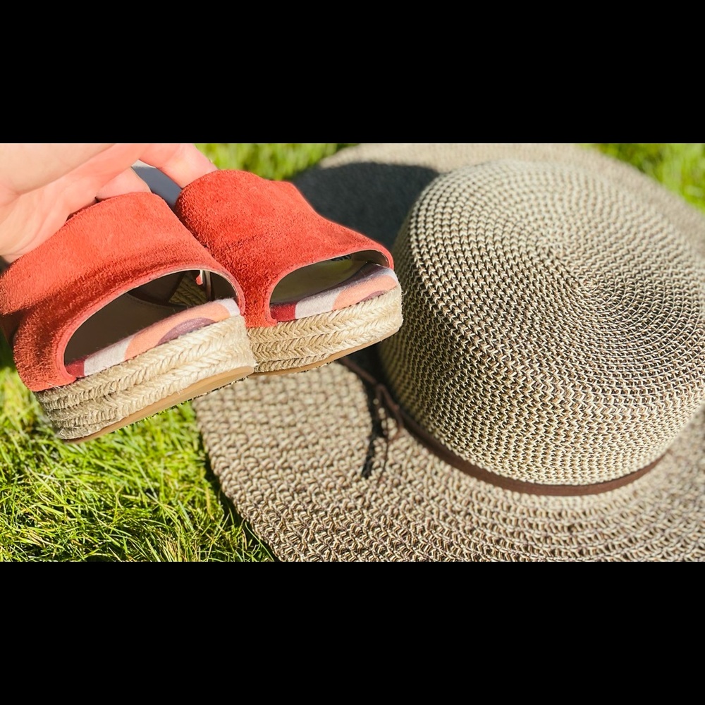 COLE HAAN ESPADRILLES - Picture 13 of 15